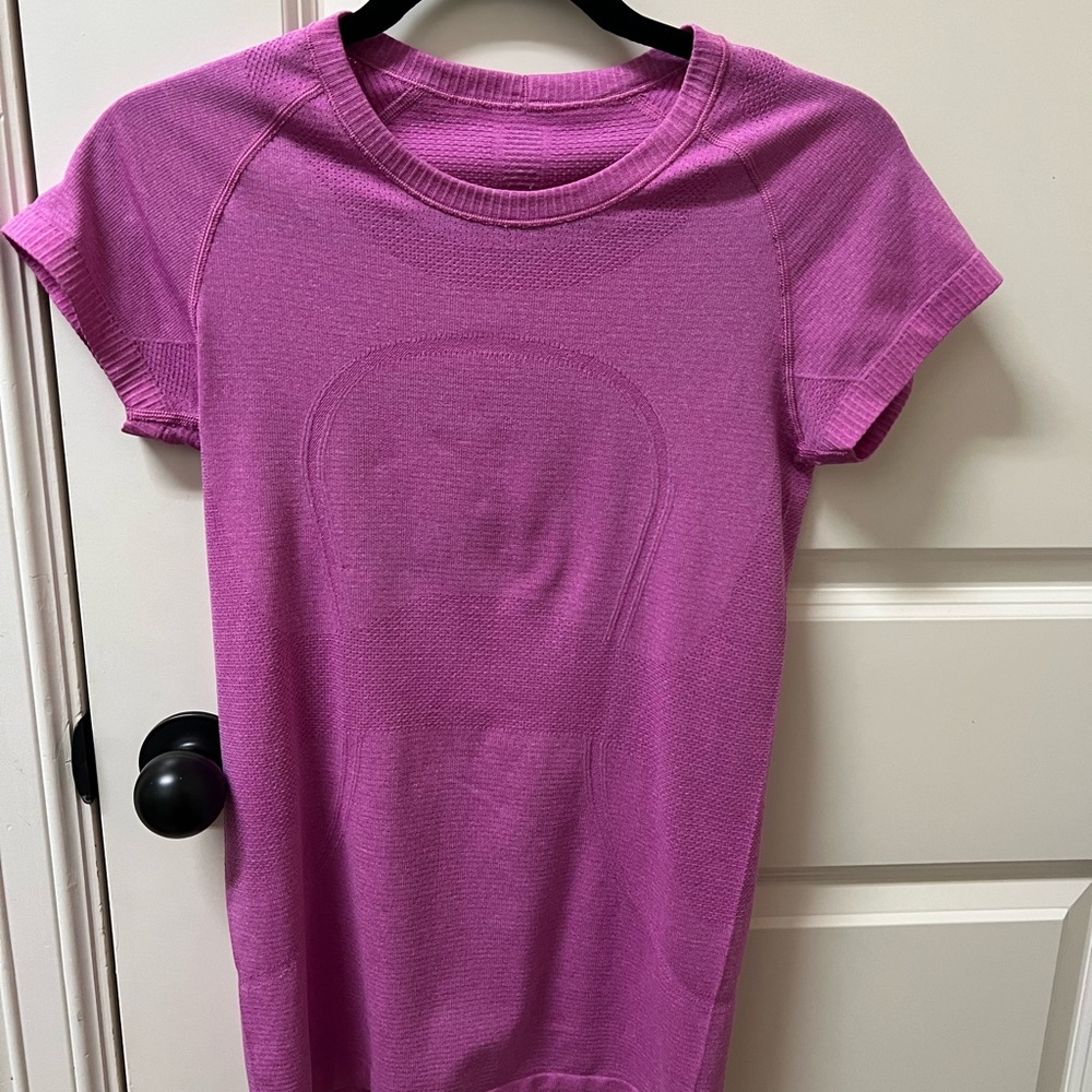 Lululemon Swiftly Short Sleeve Shirt
